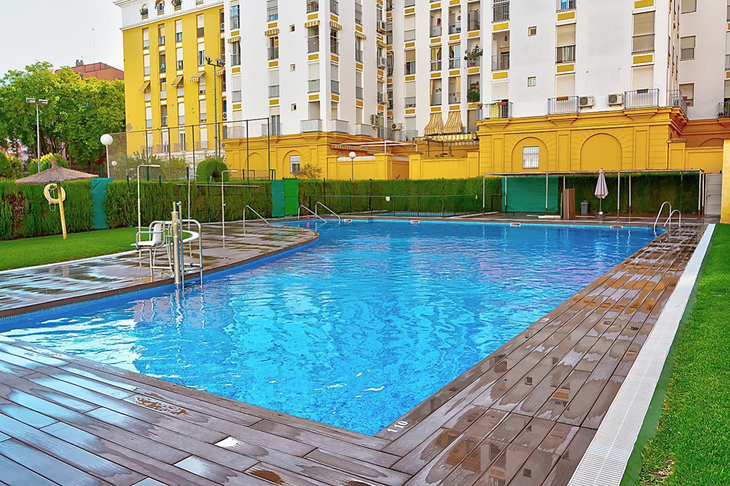 Luxury Apartment In Seville With Pool Exteriör bild